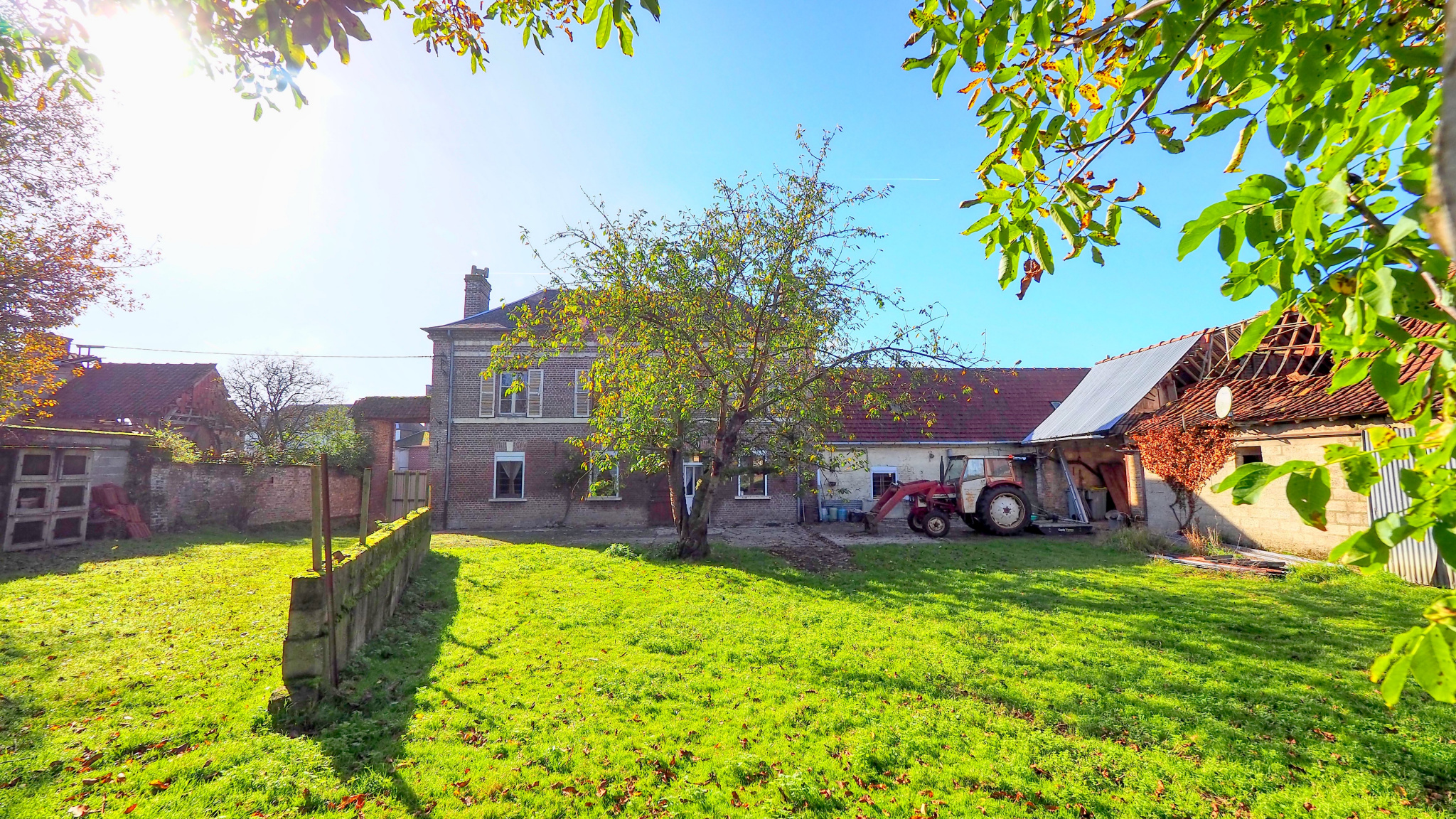 Immo80 – L'immobilier à Amiens et dans la Somme-Corps de ferme secteur Flixecourt .