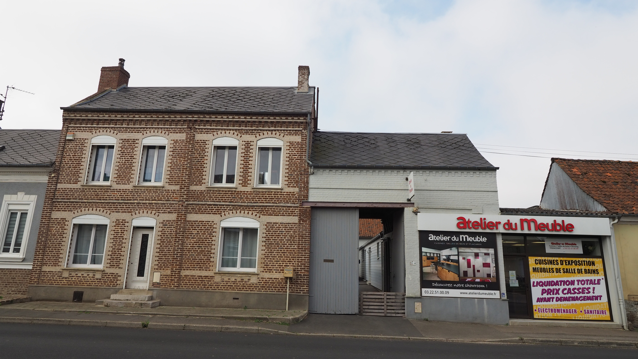 Immo80 – L'immobilier à Amiens et dans la Somme-Enssemble immobilier sur la commune de Vignacourt .