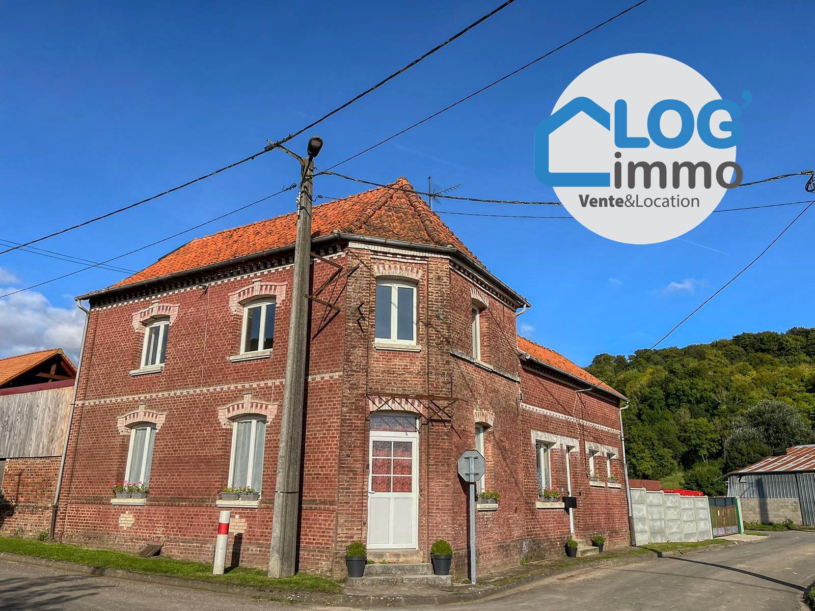 Immo80 – L'immobilier à Amiens et dans la Somme-Jolie maison à proximité Doullens