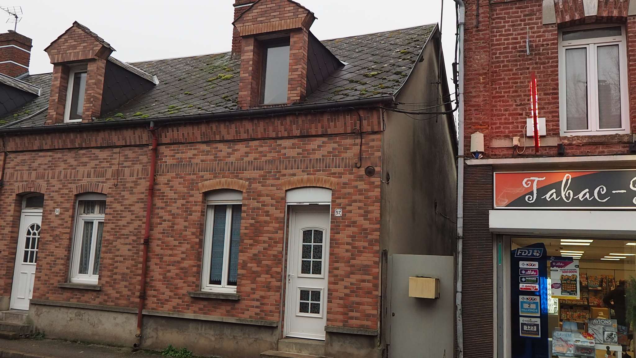 Immo80 – L'immobilier à Amiens et dans la Somme-Log&rsquo;Immo vente maison à Saint-Leger-les-Domart .